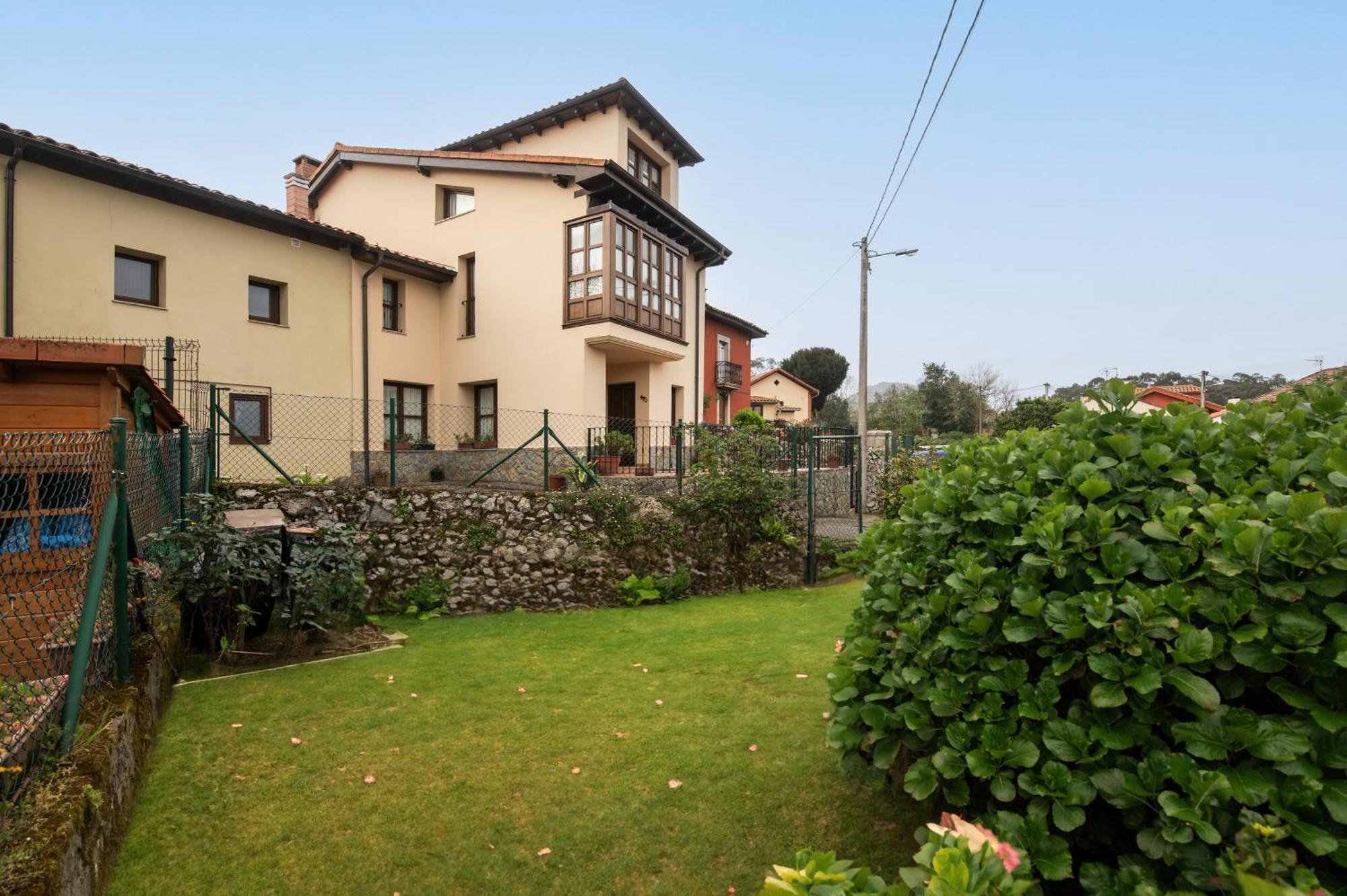 Villa Casa El Balandro De Poo Llanes Exterior foto
